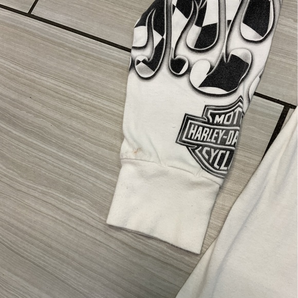 Harley-Davidson White/Black Flame Long Sleeve Shirt - Picture 12 of 13